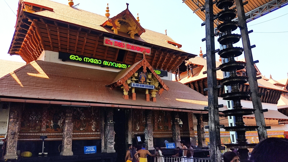 Guruvayur Shri Krishna Temple